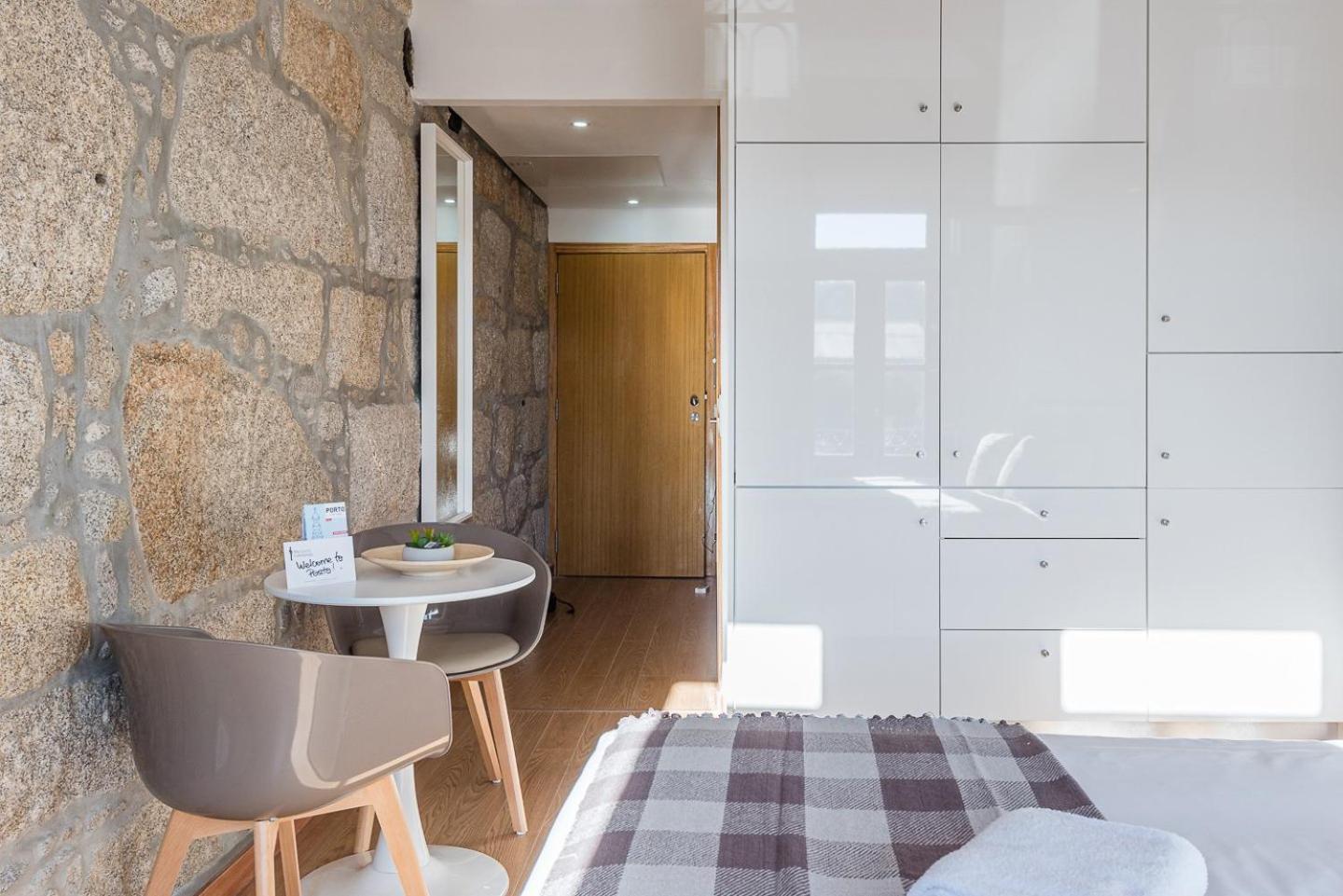 Guestready - Miragaia Stone Studios & Apartments Порту Екстер'єр фото