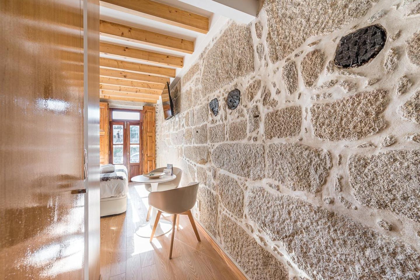 Guestready - Miragaia Stone Studios & Apartments Порту Екстер'єр фото